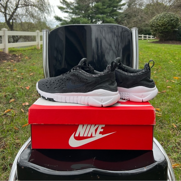 Nike Free Run Trail Black Anthracite - Picture 1 of 7